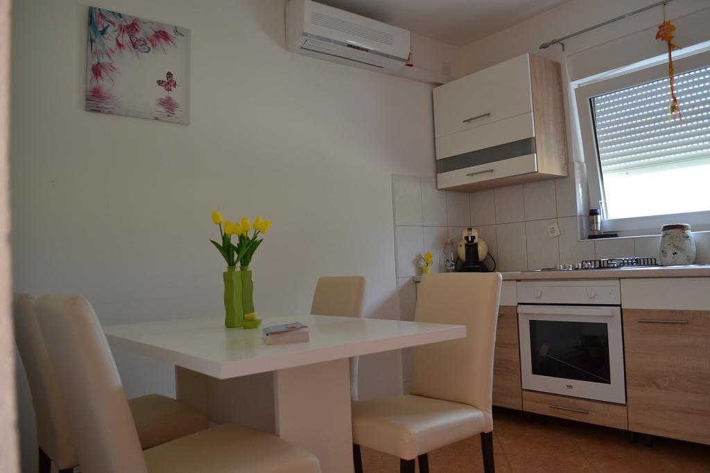 Apartments Danijela Zadar Ngoại thất bức ảnh